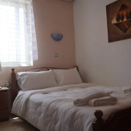 Virginia Apartment *