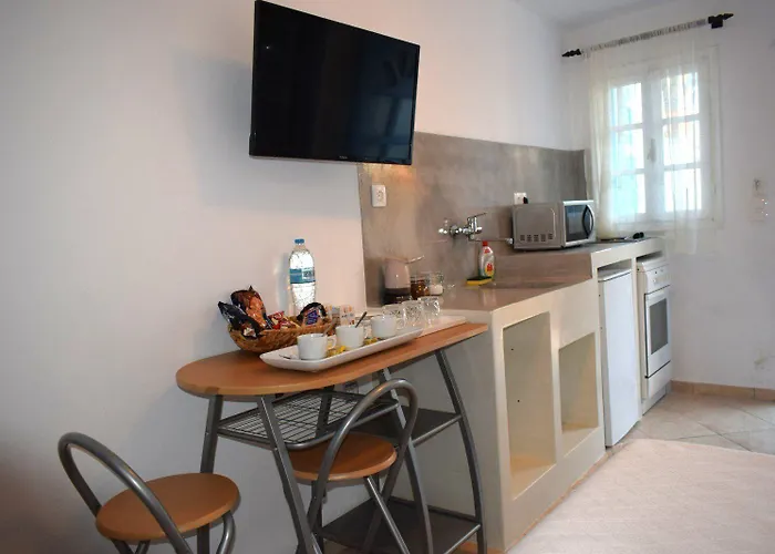 Virginia Apartamento Tínos